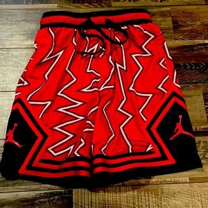 Jordan mens shorts size m